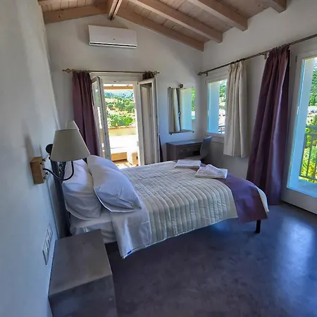 The Cassius Hill House Villa *